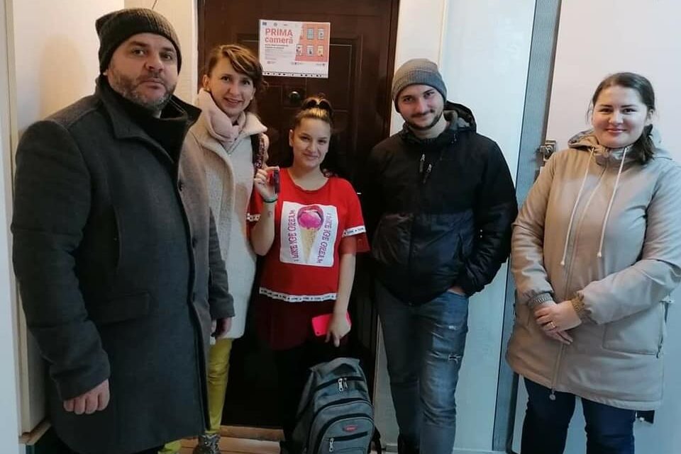 Ajutăm tineri care ies din orfelinate